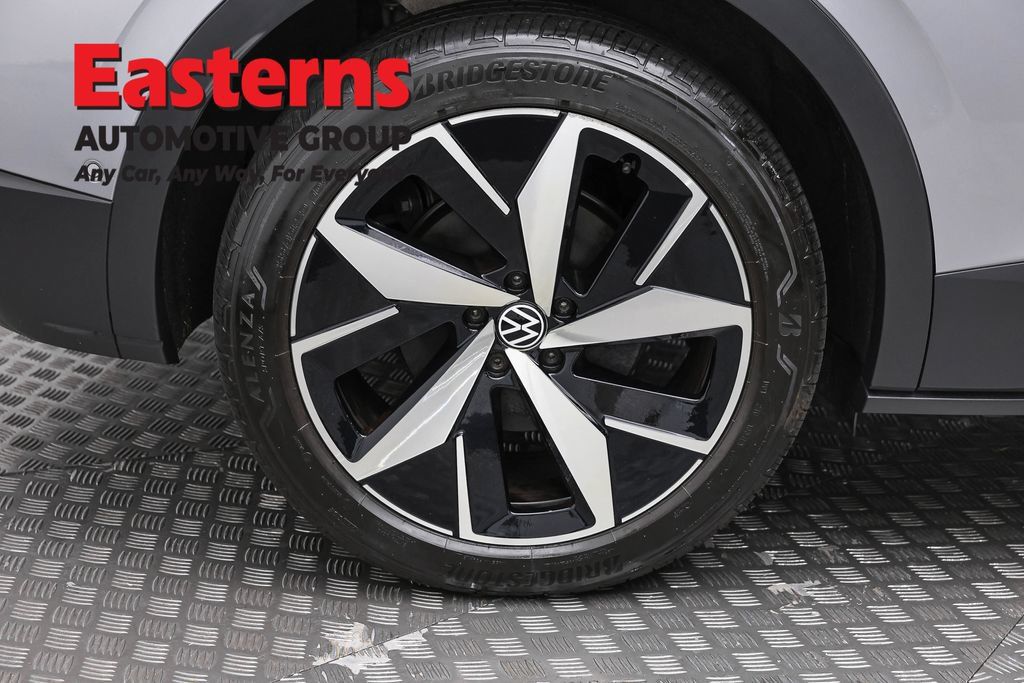 Used 2023 Volkswagen ID.4 Pro S AWD/4WD image 29