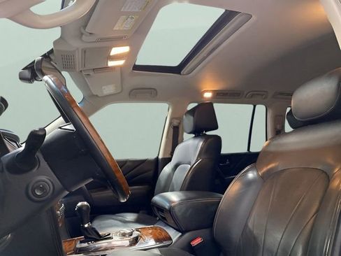 Used 2016 INFINITI QX80 4WD w/ Deluxe Technology Package image 22