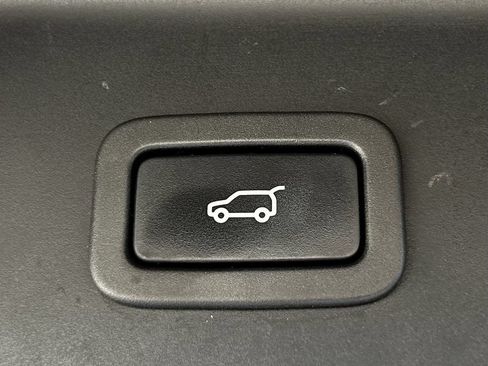 Used 2022 Land Rover Range Rover Westminster Edition AWD/4WD image 38