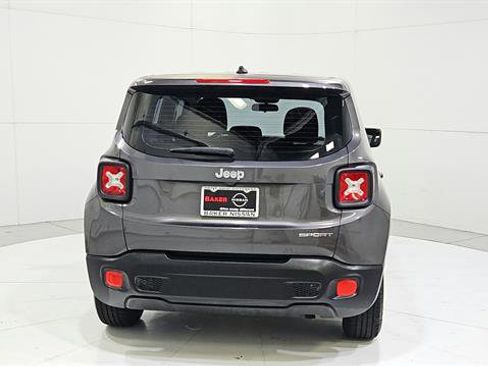 Used 2017 Jeep Renegade Sport w/ Power & Air Group FWD image 7