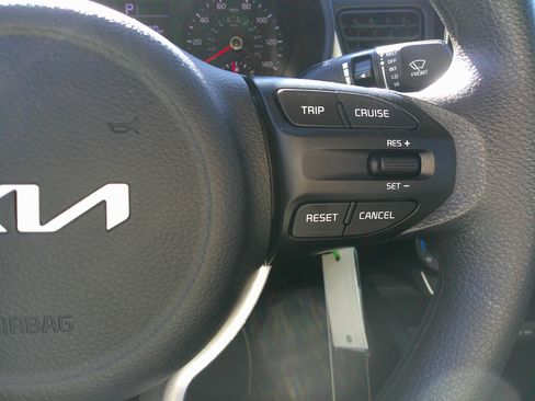 Used 2023 Kia Rio S image 20