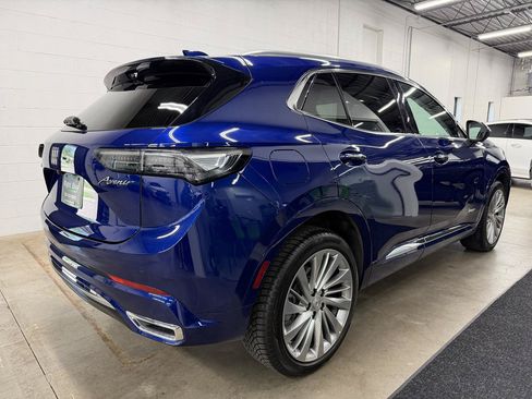 Used 2025 Buick Envision Avenir AWD/4WD image 4