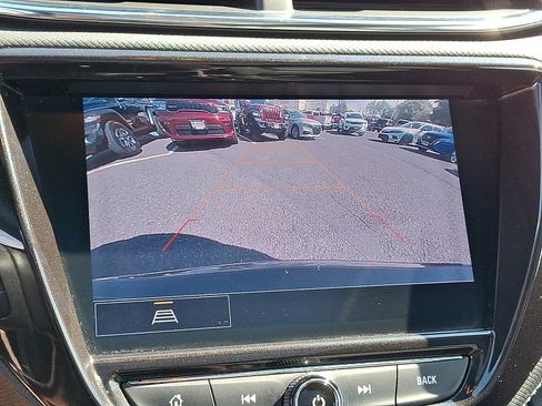 Used 2021 Chevrolet TrailBlazer ACTIV w/ Sun and Liftgate Package image 18