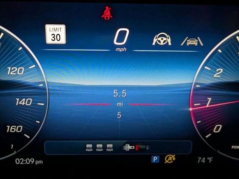 New 2026 Mercedes-Benz GLC 300 image 11