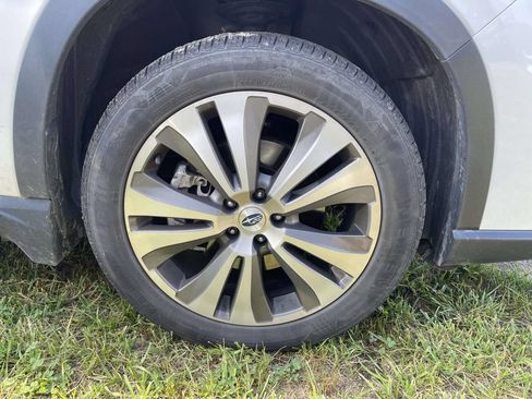 Used 2021 Subaru Ascent Touring w/ Popular Package #2A AWD/4WD image 5