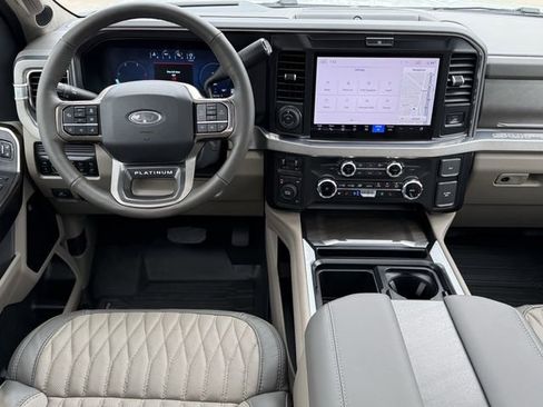 Used 2026 Ford F450 Platinum w/ Platinum Plus Package AWD/4WD image 9