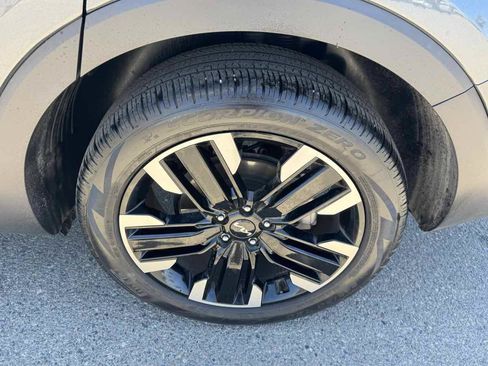 Used 2024 Kia Telluride SX FWD image 41