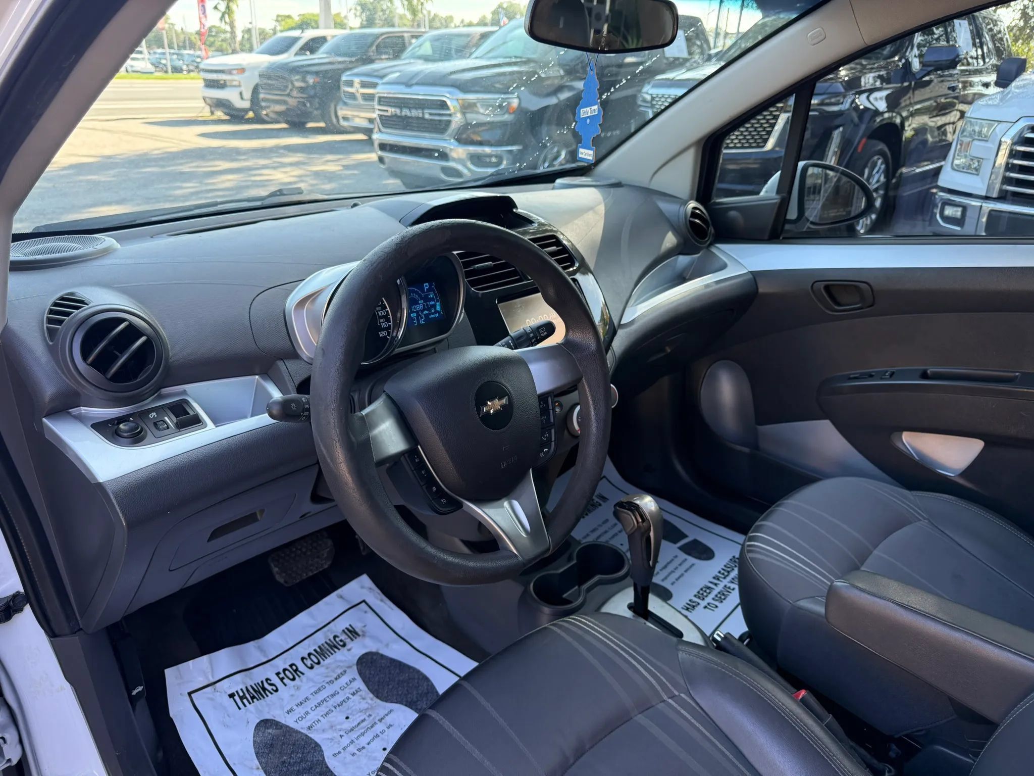 Used 2015 Chevrolet Spark LT FWD image 11