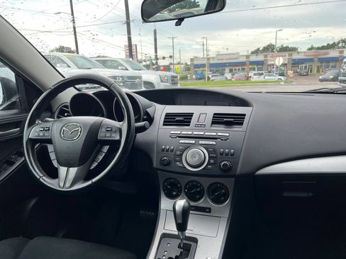 Used 2010 MAZDA MAZDA3 s Sport FWD image 15