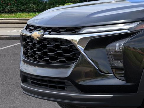 New 2026 Chevrolet Trax LT w/ Sunroof Package image 13