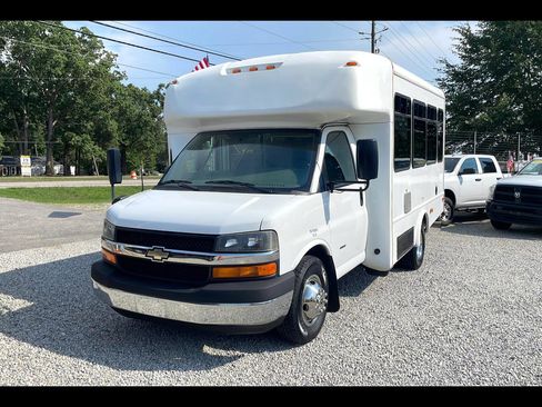 Used 2015 Chevrolet Express 3500 w/ Shuttle Bus Package image 3