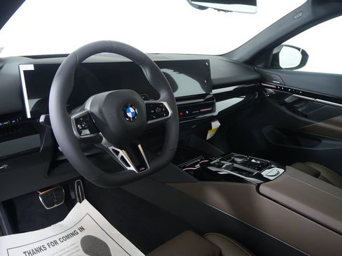 New 2026 BMW 530i image 12