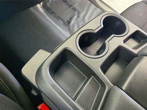 Used 2023 Chevrolet Silverado 1500 LT image 27