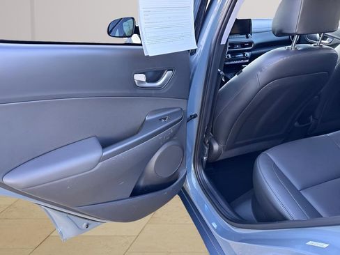 Used 2023 Hyundai Kona Limited image 34