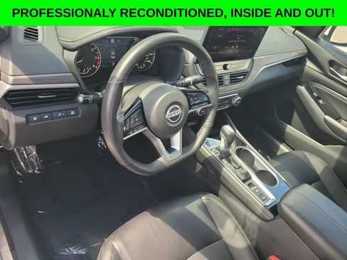 Used 2023 Nissan Altima 2.5 SL FWD image 8