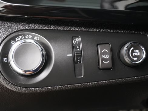 Used 2017 Chevrolet SS RWD image 31