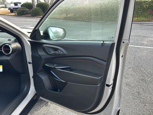 New 2026 Chevrolet Trax RS w/ Driver Confidence Package image 12