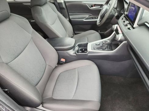 Certified 2025 Toyota RAV4 XLE AWD/4WD image 12