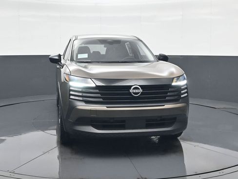 New 2026 Nissan Kicks S image 2