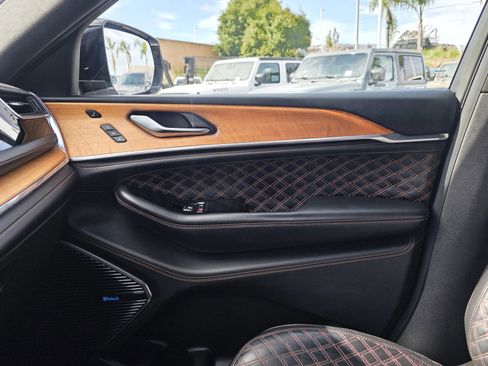 Certified 2023 Jeep Grand Cherokee L Summit image 13