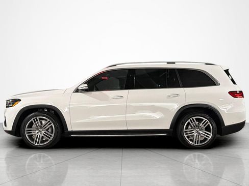 New 2026 Mercedes-Benz GLS 450 4MATIC image 2