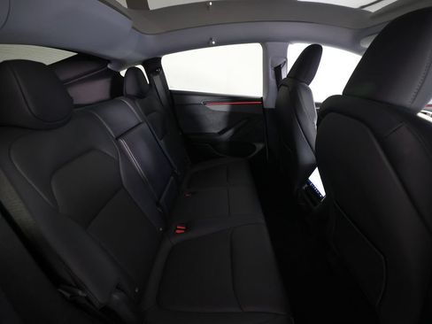 Used 2026 Tesla Model Y Long Range AWD/4WD image 11