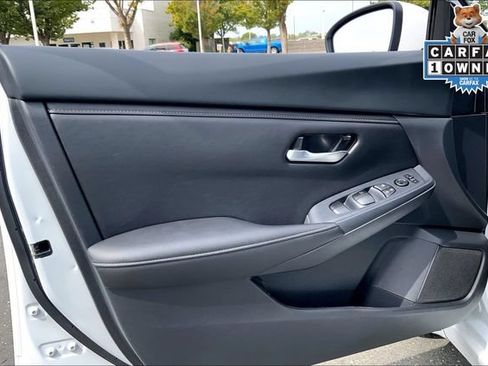 Used 2025 Nissan Sentra SV FWD image 21