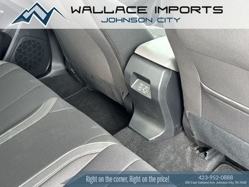Used 2026 Subaru Crosstrek 2.5i Premium AWD/4WD image 31