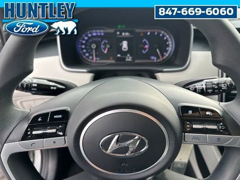 Used 2024 Hyundai Tucson SE image 23