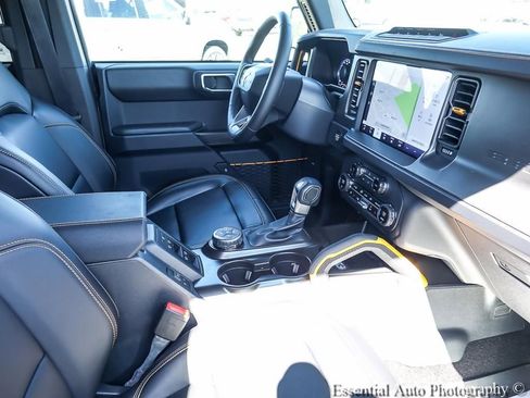 Used 2024 Ford Bronco Badlands AWD/4WD image 26