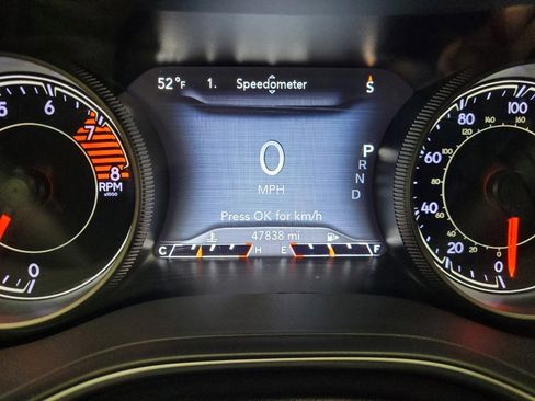 Used 2019 Jeep Cherokee Limited AWD/4WD image 23