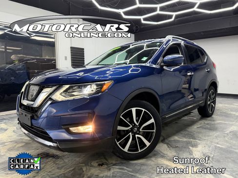 Used 2017 Nissan Rogue AWD image 1