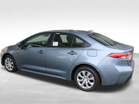 New 2026 Toyota Corolla LE FWD image 10