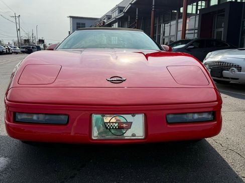 Used 1996 Chevrolet Corvette Convertible RWD image 23