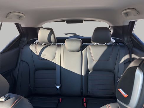 Used 2020 Nissan Kicks SR w/ SR Premium Package image 20