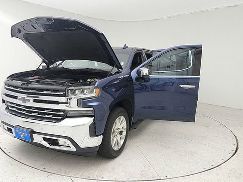 Used 2021 Chevrolet Silverado 1500 LTZ RWD image 10