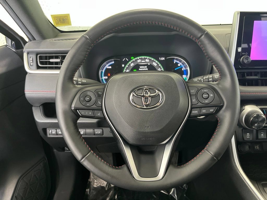 Used 2024 Toyota RAV4 SE w/ Weather & Moonroof Package AWD/4WD image 7
