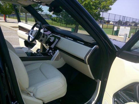 Used 2023 Land Rover Range Rover SE AWD/4WD image 67