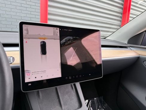 Used 2023 Tesla Model Y AWD image 26