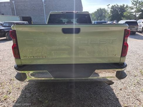 Used 2025 Chevrolet Silverado 2500 LT w/ Convenience Package AWD/4WD image 7