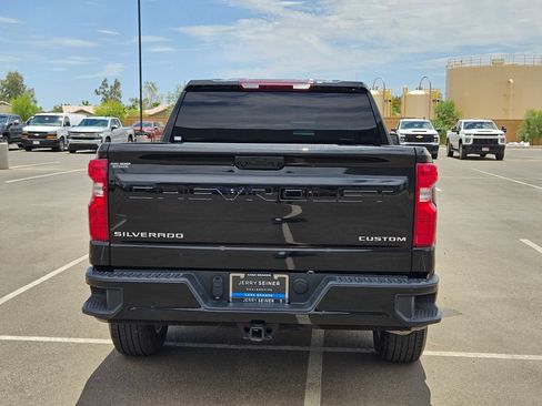 Certified 2025 Chevrolet Silverado 1500 Custom AWD/4WD image 4