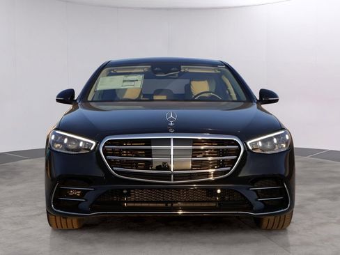 New 2026 Mercedes-Benz S 580 4MATIC Sedan image 2