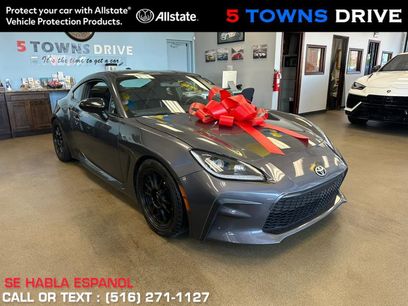 Used 2022 Toyota GR86 Premium w/ ALL Weather Mat Package (TMS)