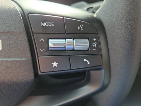 Used 2025 Kia K4 FWD image 22