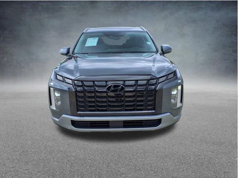 Used 2025 Hyundai Palisade SEL FWD image 2