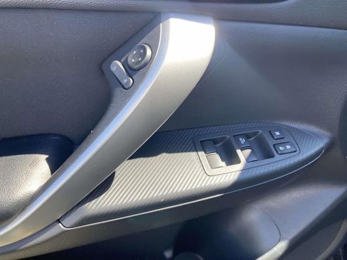 Used 2025 Mitsubishi Eclipse Cross ES AWD/4WD image 18