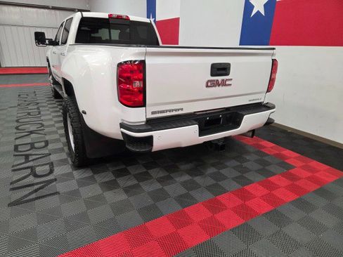 Used 2016 GMC Sierra 3500 Denali w/ Duramax Plus Package image 12
