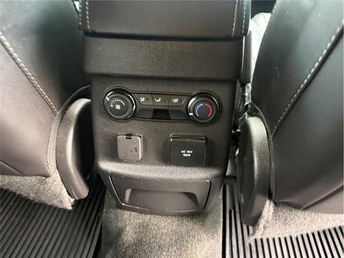 Used 2013 Ford Explorer Sport image 36