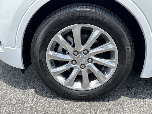 Used 2020 Buick Envision Essence FWD image 13