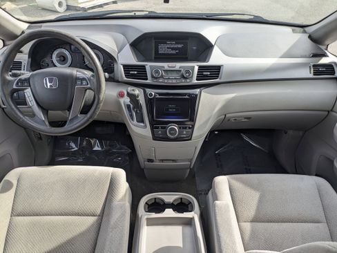 Used 2016 Honda Odyssey EX image 16